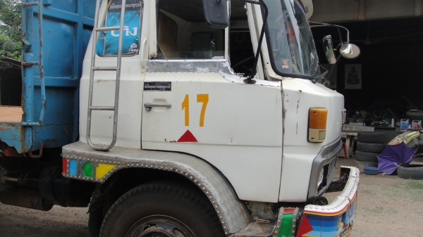 HINO KT925 10ล้อเพลาเดียว พื้นเรียบ เครื่องEH700 เครื่องดี แน่น ยาว6.25ม.ยางใหม่10เส้น ราคาถูก