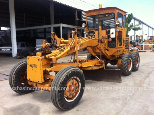 รถเกรด ยี่ห้อ MITSUI รุ่น HA46F S/N 3701XX นำเข้า บจก.สหสินอีควิปเม้นท์ โทร.081-5851880, 02-5168100-1 www.sahasinequipment.com รถเกรด ยี่ห้อ MITSUI รุ่น HA46F S/N 3701XX นำเข้า บจก.สหสินอีควิปเม้นท์ โทร.081-5851880, 02-5168100-1 www.sahasinequipment.com