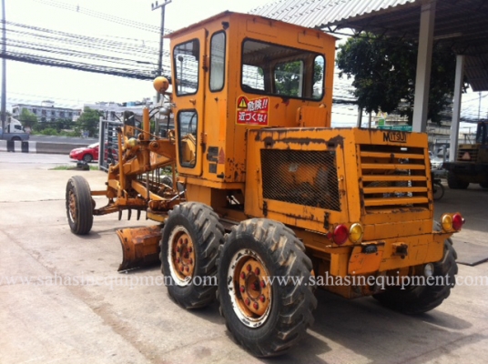 รถเกรด ยี่ห้อ MITSUI รุ่น HA46F S/N 3701XX นำเข้า บจก.สหสินอีควิปเม้นท์ โทร.081-5851880, 02-5168100-1 www.sahasinequipment.com รถเกรด ยี่ห้อ MITSUI รุ่น HA46F S/N 3701XX นำเข้า บจก.สหสินอีควิปเม้นท์ โทร.081-5851880, 02-5168100-1 www.sahasinequipment.com