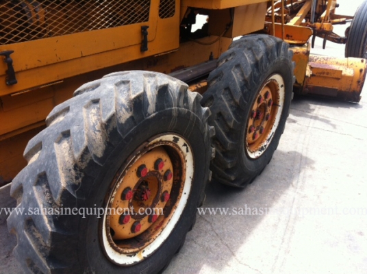 รถเกรด ยี่ห้อ MITSUI รุ่น HA46F S/N 3701XX นำเข้า บจก.สหสินอีควิปเม้นท์ โทร.081-5851880, 02-5168100-1 www.sahasinequipment.com รถเกรด ยี่ห้อ MITSUI รุ่น HA46F S/N 3701XX นำเข้า บจก.สหสินอีควิปเม้นท์ โทร.081-5851880, 02-5168100-1 www.sahasinequipment.com