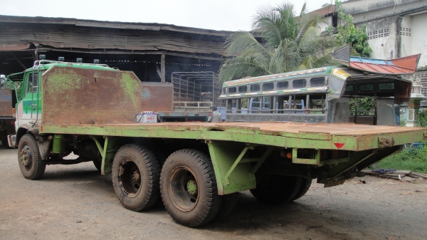 HINO KT920 10ล้อเพลาเดียว พื้นเรียบ เครื่องHO7C(185แรง) เครื่องดี แน่น เบรคทิฟฟี่ เพาเวอร์ ยาว6.25ม.ยางใหม่10เส้น