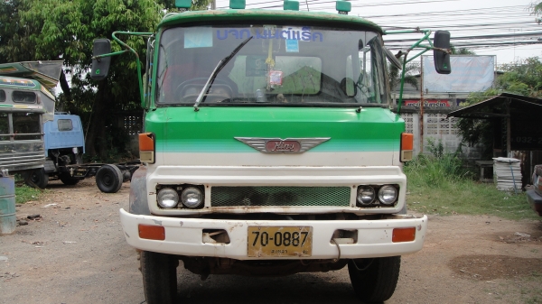 HINO KT920 10ล้อเพลาเดียว พื้นเรียบ เครื่องHO7C(185แรง) เครื่องดี แน่น เบรคทิฟฟี่ เพาเวอร์ ยาว6.25ม.ยางใหม่10เส้น