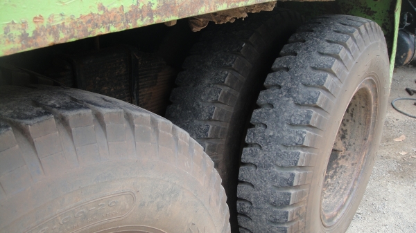 HINO KT920 10ล้อเพลาเดียว พื้นเรียบ เครื่องHO7C(185แรง) เครื่องดี แน่น เบรคทิฟฟี่ เพาเวอร์ ยาว6.25ม.ยางใหม่10เส้น