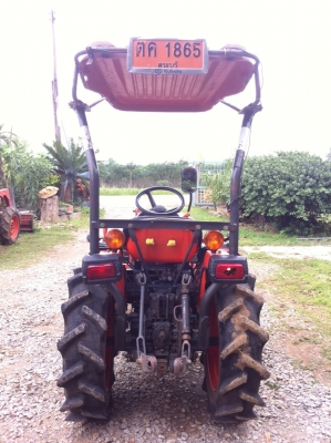 ขาย KUBOTA B2420 ใบดันหน้าพร้อมผาน3 รถไร่ครับ สภาพดีพร้อมใช้งานครับ