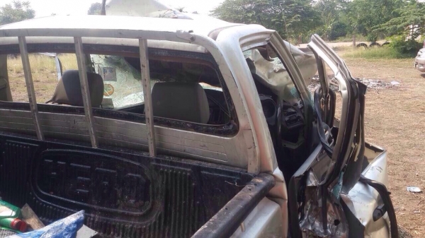 วีโก้หัวเดียว สีเทา เครื่อง2500 ปี06 โอนลอยๆแยกอะไหลได้ทุกอย่าง