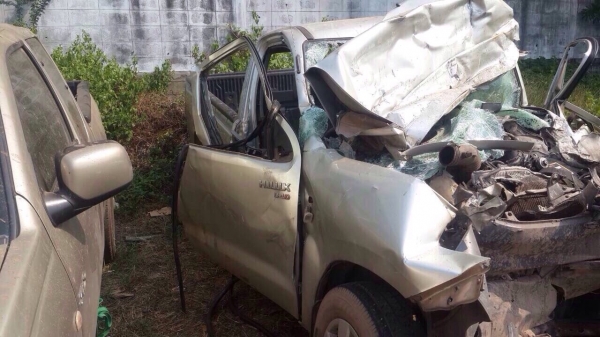 วีโก้หัวเดียว สีเทา เครื่อง2500 ปี06 โอนลอยๆแยกอะไหลได้ทุกอย่าง