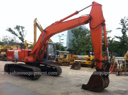 รถขุด ยี่ห้อ HITACHI รุ่น EX200-2 S/N 742XX สภาพดี บจก.สหสินอีควิปเม้นท์ โทร.081-5851880, 02-5168100-1 www.sahasinequipment.com รถขุด ยี่ห้อ HITACHI รุ่น EX200-2 S/N 742XX สภาพดี บจก.สหสินอีควิปเม้นท์ โทร.081-5851880, 02-5168100-1 www.sahasinequipment.com