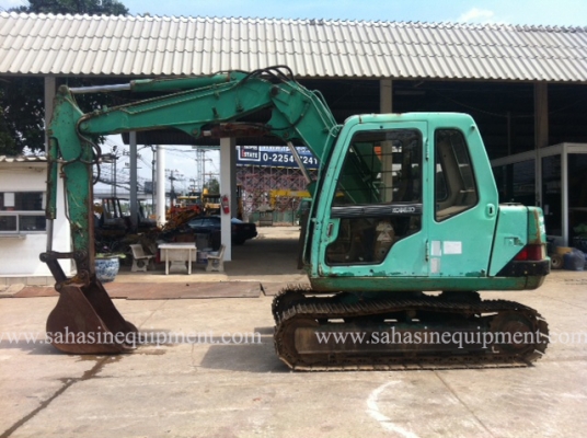 รถขุด ยี่ห้อ KOBELCO รุ่น SK60-1 S/N LE117XX นำเข้า บจก.สหสินอีควิปเม้นท์ โทร.081-5851880, 02-5168100-1 www.sahasinequipment.com