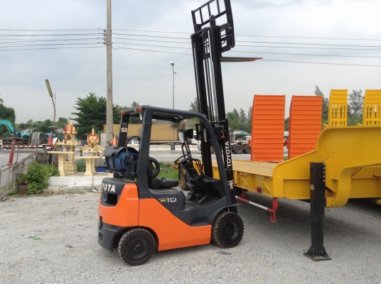 ขายรถยก TOYOTA 8FGL-10 พร้อมใช้ เก่านอก