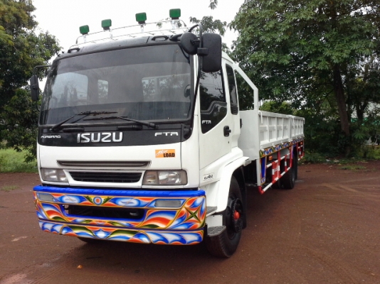ขายด่วน รถบรรทุก 6 ล้อ  ISUZU DECA  200 แรงม้า.