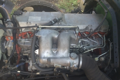 ขายด่วน รถบรรทุก 6 ล้อ  ISUZU DECA  200 แรงม้า.