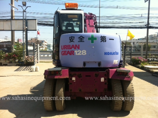 รถขุดล้อยาง ยี่ห้อKOMATSU รุ่น PW128UU-1S S/N 12XX นำเข้า บจก.สหสินอีควิปเม้นท์ โทร.081-5851880, 02-5168100-1 www.sahasinequipment.com