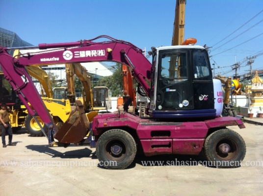 รถขุดล้อยาง ยี่ห้อKOMATSU รุ่น PW128UU-1S S/N 12XX นำเข้า บจก.สหสินอีควิปเม้นท์ โทร.081-5851880, 02-5168100-1 www.sahasinequipment.com