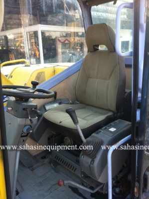 รถขุดล้อยาง ยี่ห้อKOMATSU รุ่น PW128UU-1 S/N 11XX สภาพดี บจก.สหสินอีควิปเม้นท์ โทร.081-5851880, 02-5168100-1 www.sahasinequipment.com รถขุดล้อยาง ยี่ห้อKOMATSU รุ่น PW128UU-1 S/N 11XX สภาพดี บจก.สหสินอีควิปเม้นท์ โทร.081-5851880, 02-5168100-1 www.sahasinequipment.com