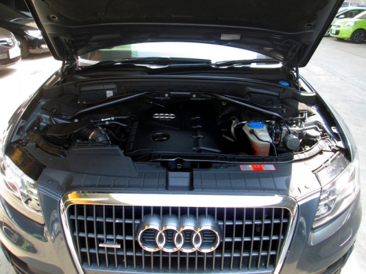 AUDI Q5 2.0TFSI