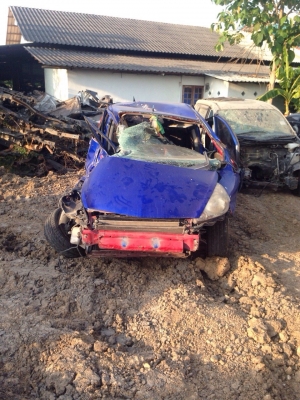 ฮอนด้าเเจ๊ช เครื่องIDSI  ปี04 สีเเดงยังไม่ได้เเจ้งเปลี่ยนสี โอนลอยเเยกขายได้ทั้งหมด