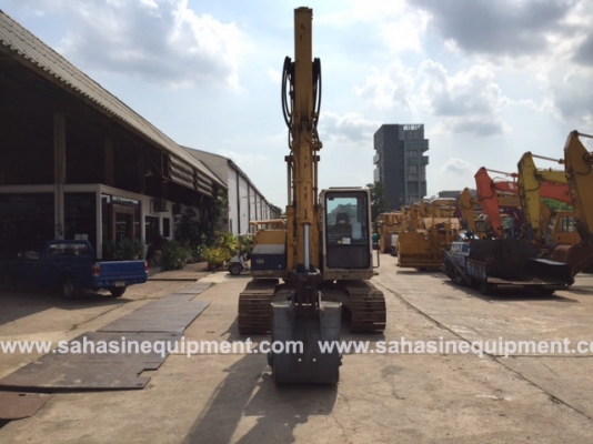 รถขุด ยี่ห้อ KOMATSU รุ่น PC120-5 S/N 40803 นำเข้า บจก.สหสินอีควิปเม้นท์ โทร.081-5851880, 02-5168100-1 www.sahasinequipment.com