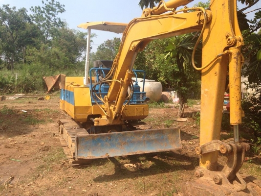 ขายแบคโค 20-6 สภาพสวยพร้อมใช้งาน เครื่องดี ทำงานเร็ว สนใจโทร 090-8588220คุณนะ 093-3258446คุณบิว ID:narong498 หรือ www.truck.in.th/498 หรือเพจFacebook ณรงค์ ซื้อขายรถมือสอง (เว็บไซต์ส่วนตัว)