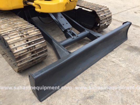 รถขุด ยี่ห้อ KOMATSU รุ่น PC40MR-2 S/N 11152 นำเข้า สภาพดี บจก.สหสินอีควิปเม้นท์ โทร.081-5851880, 02-5168100-1 www.sahasinequipment.com