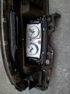 ขายคอนโซน bmw e21