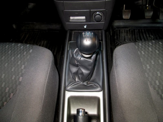 CHEVROLET AVEO 1.4 LS MT