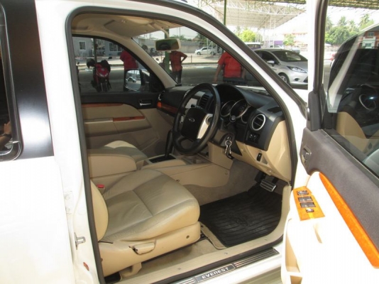 FORD EVEREST 2.5 SUV limited AT FORD EVEREST 2.5 SUV limited AT