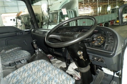 ขาย 6 ล้อ อีซูซุ เดก้า เครน 4 .5 ตัน ทอร์นาโด้ 195 แรง ยาว 6.50 ม.ปี 1997 สภาพเดิม สนใจชมรถก่อนได้ครับ ติดต่อ 081-9425443