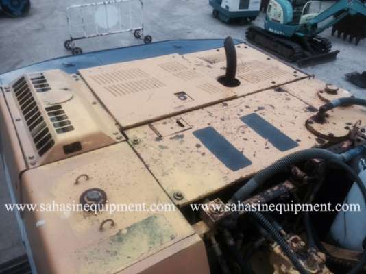 รถขุด ยี่ห้อ KOMATSU รุ่น PC200-5 S/N488XX บจก.สหสินอีควิปเม้นท์ โทร.081-5851880, 02-5168100-1 www.sahasinequipment.com รถขุด ยี่ห้อ KOMATSU รุ่น PC200-5 S/N488XX บจก.สหสินอีควิปเม้นท์ โทร.081-5851880, 02-5168100-1 www.sahasinequipment.com