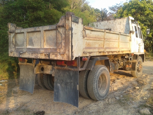 6ล้อดั้มพ์ ISUZU 165แรงม้า สภาพสวย พร้อมใช้งาน ใช้งานอยู่ ยางสวย เครื่องดี คัทซีสวย ราคาต่อรองได้ 087-2976734 095-0403929