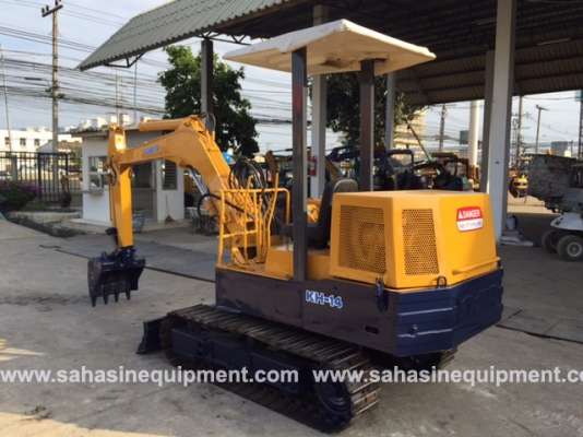 รถขุด ยี่ห้อ KUBOTA รุ่น KH-14H S/N 115XX นำเข้า ไม่เคยใช้งานในไทย บจก.สหสินอีควิปเม้นท์ โทร.081-5851880, 02-5168100-1 www.sahasinequipment.com รถขุด ยี่ห้อ KUBOTA รุ่น KH-14H S/N 115XX นำเข้า ไม่เคยใช้งานในไทย บจก.สหสินอีควิปเม้นท์ โทร.081-5851880, 02-5168100-1 www.sahasinequipment.com
