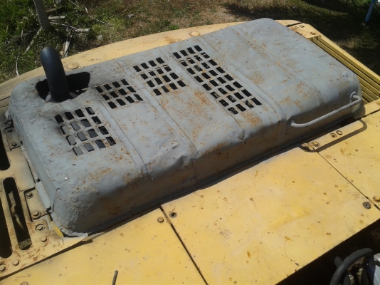 komatsu pc200-6 รถเครื่องดี ปั๊มแรง พร้อมใช้งาน ยังใช้งานอยู่ ขายเนื่องจากงานน้อย รถสาดสีใหม่ ราคาต่อรองได้ 087-2976734 095-0403929