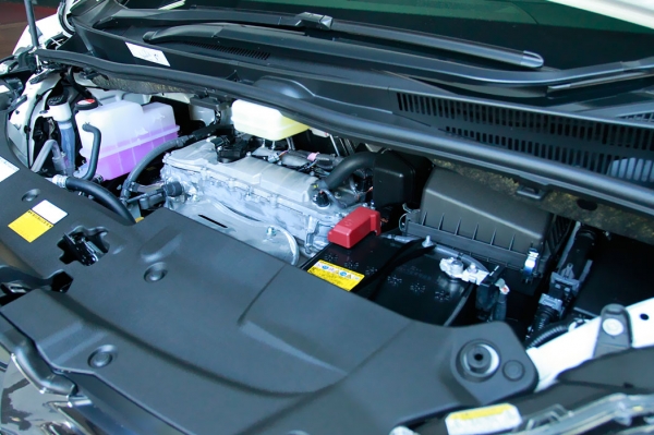 2015 TOYOTA VELLFIRE