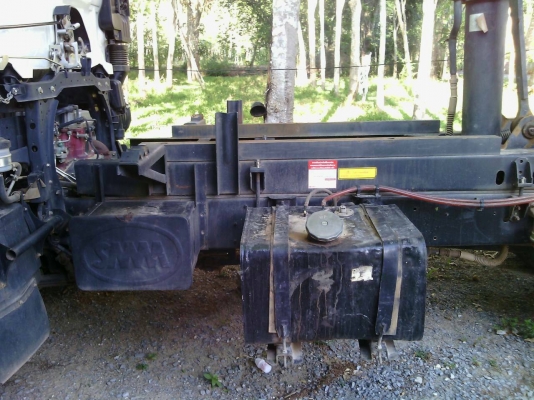 6ล้อดั้มพ์ HINO 175แรงม้า ปี55 วิ่ง 80000โล สภาพสวย พร้อมใช้งาน 087-2976734 095-0403929