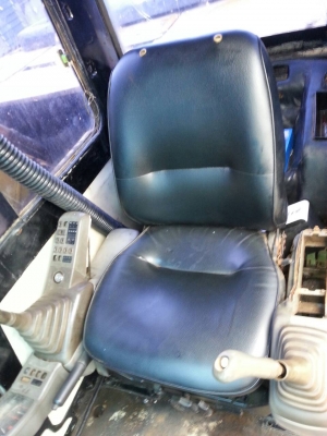 ็HITACHI EX200-2 รถสวย พร้อมใช้งาน เครื่องดี ปั๊มดี 087-2976734 095-0403929