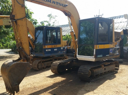 komatsu pc60-5 สวยๆ พร้อมใช้งาน ขายพร้อมหัวคีบไม้ เครื่องดี ปั๊มแรง 087-2976734 095-0403929