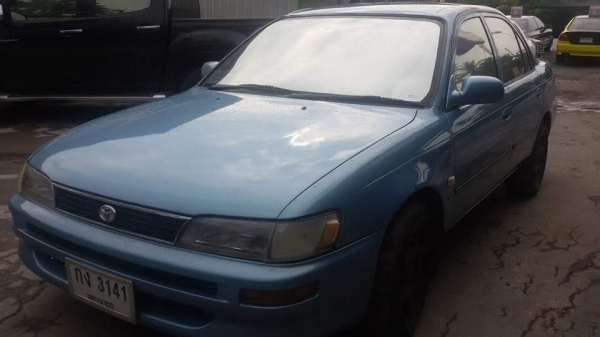 ขายโตโยต้าสามห่วง