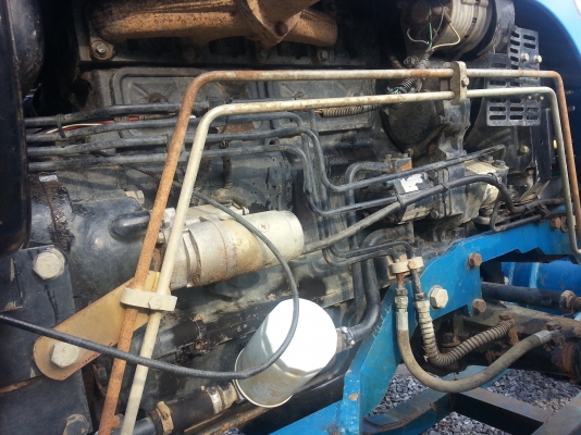 แทรกเตอร์แชมป์ MX 6255 4 WD 2 เพลาพร้อมใบมีดดันหน้า ทำงาน 362 ชั่วโมง