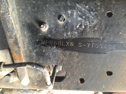 6 ล้อดั้ม 120 แรง NPR66LX5 S-7103494