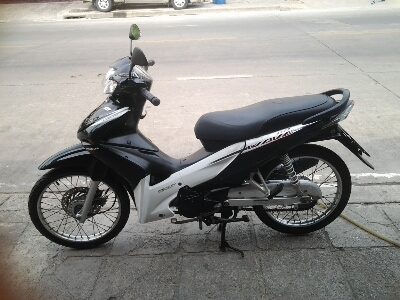 เวฟ110iปี253ตาทเท้า