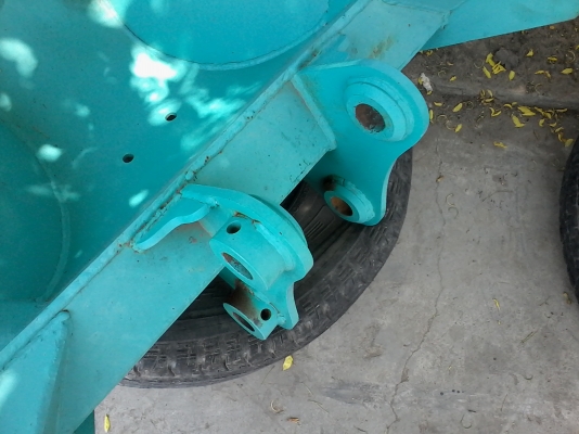 ขายบุ้งกี๋ซอยร่องสวนของใหม่ยังไม่เคยใช้งานใส่กับรถแบ็คโคเล็ก PC 20-30 -40 ขายบุ้งกี๋ซอยร่องสวนของใหม่ยังไม่เคยใช้งานใส่กับรถแบ็คโคเล็ก PC 20-30 -40