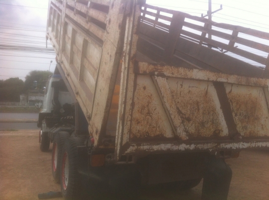 รถฮีโน่ 10 ล้อดั้ม FM227  220 แรงม้า. ปี 33     สนใจติดต่อ  081 - 6079515