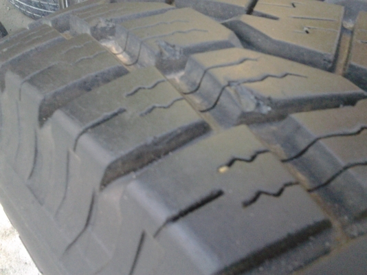 แม็กลายหยดน้ำ ขอบ15 พร้อมยางปี13