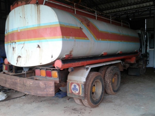 รถฮีโน่ 10 ล้อ บรรทุกน้ำมัน. FM3H  195 แรงม้า. ปี 37     สนใจติดต่อ  081 - 6079515