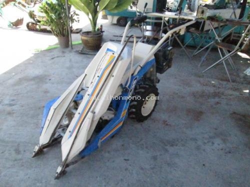 รถเกี่ยวข้าวเดินตาม   ISEKI    RL30  รหัสสินค้า : 14001769 หรือเพิ่มเติมไดที่ www.nihonmono.com