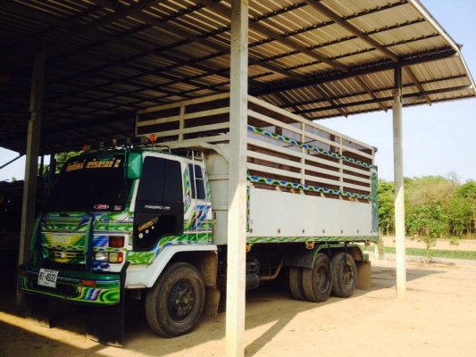 สิบล้อเพลาเดียว สิบล้อเพลาเดียว
