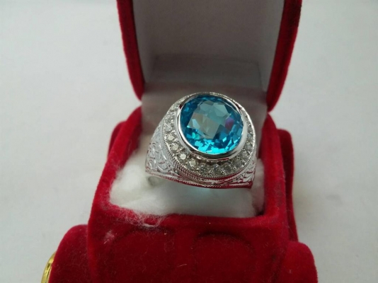 แหวนเงิน 925 พลอยบลูโทพาสแท้ แหวนเงิน 925 พลอยบลูโทพาสแท้