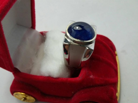 แหวนเงิน 925 พลอยไพลินแท้