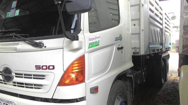 ขายรถ10ล้อดั้มพ์ HINO FM8JNLD เครื่อง 251 แรงม้า ปี54 สนใจโทร 081-970-1072