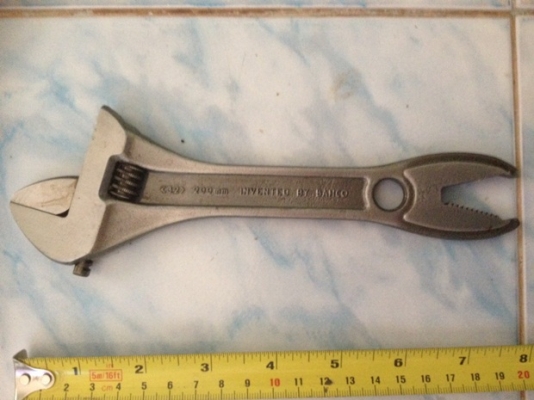 ปะแจเลื่อนหางปลา BAHCO 8" Made In Sweden