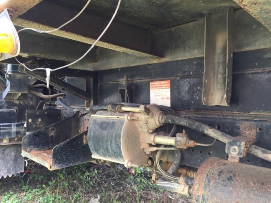 6 ล้อดั้ม 150 แรง ISUZU NQR70LY52E5-7100512 ปี 2550 รถสภาพดี ใช้น้อย รถห้างแท้เดิมๆสีเดิม